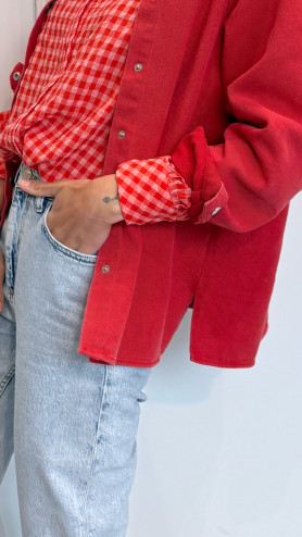SUR CHEMISE POUM ROUGE