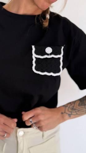 T-SHIRT POKI  NOIR