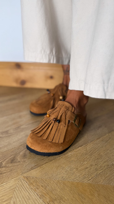 MULE EMILE CAMEL