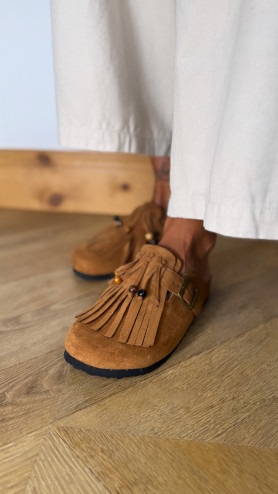MULE EMILE CAMEL