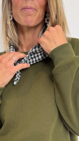 SWEAT GIGI KAKI SWEAT GIGI KAKI