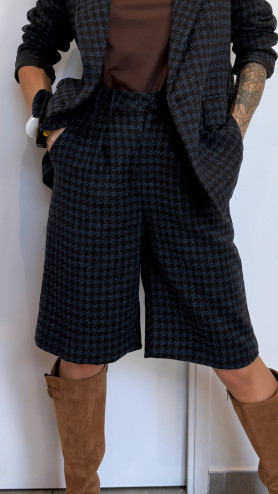 BERMUDA AUGUSTIN BERMUDA AUGUSTIN