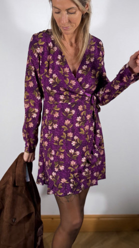 ROBE VIOLETTE