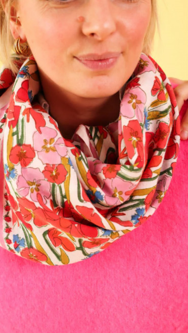 FOULARD FLORAL ROSE 100CM