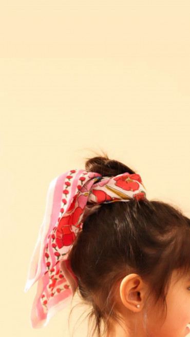 FOULARD FLORAL ROSE 50CM