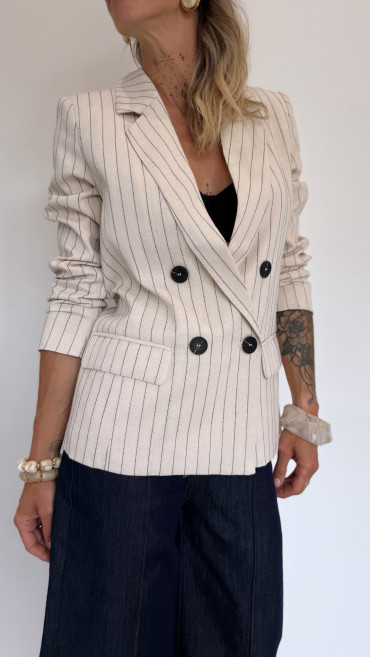 VESTE VALIA