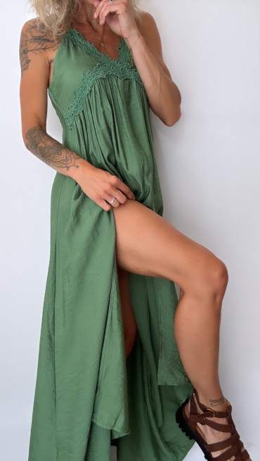 ROBE ANOUSH