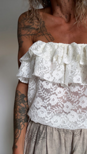 TOP AMÉLIA DENTELLE