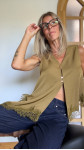TOP AARI OLIVE
