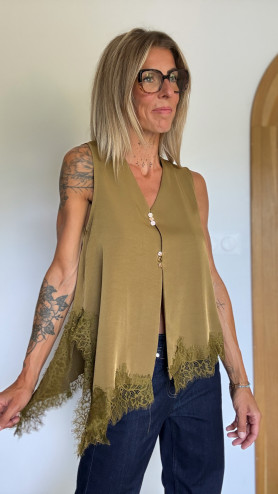 TOP AARI OLIVE